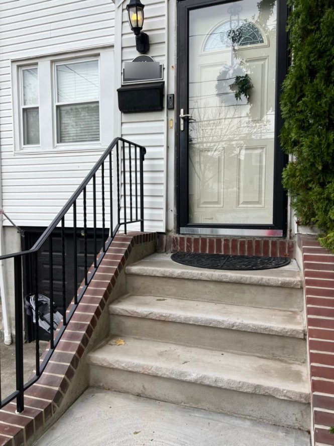 Featured image for Siding Damage? Repair or Replace It